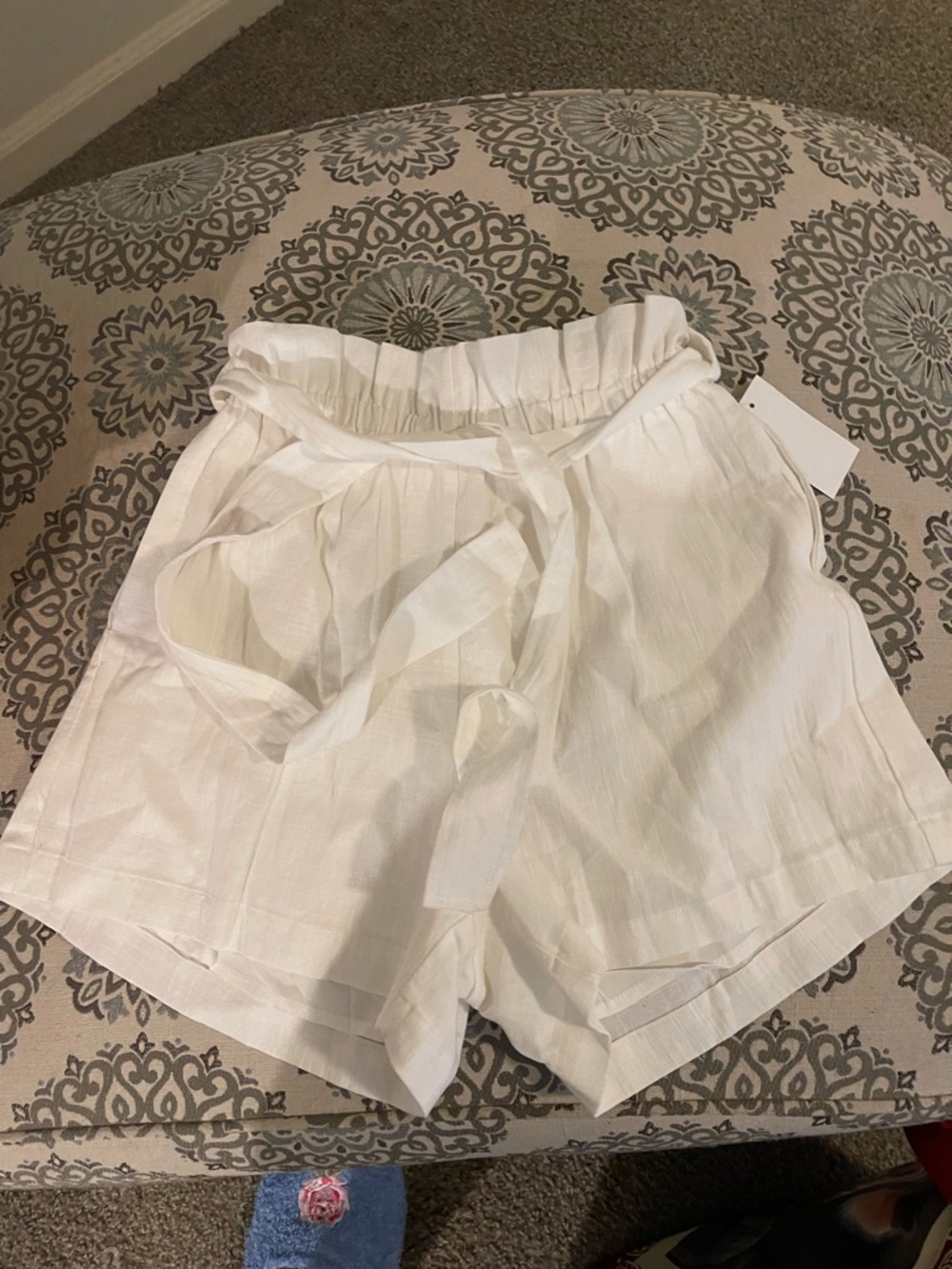 En Creme Cream Paperbag Waist Tie Shorts